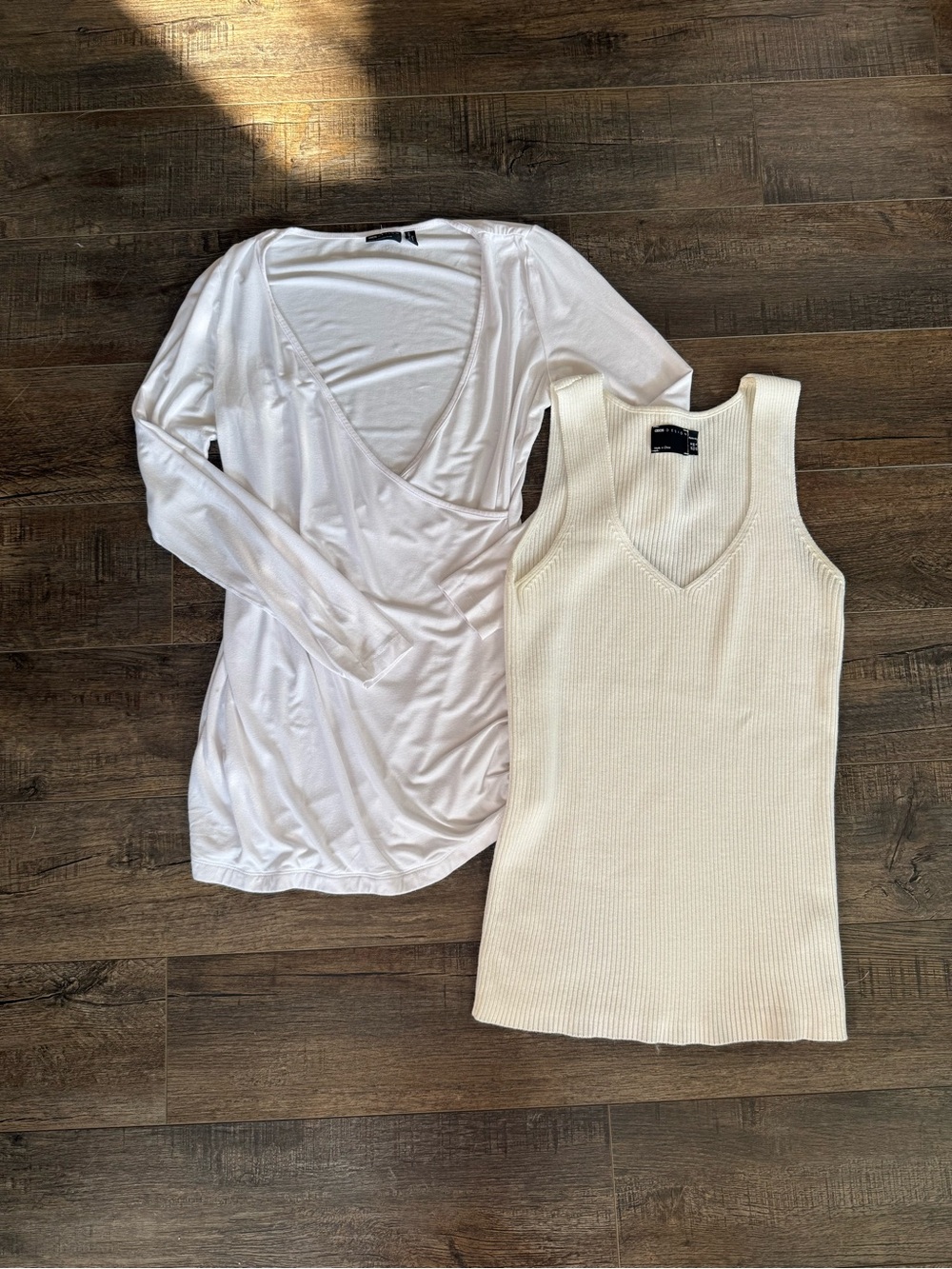 Set of 2 ASOS Maternity Tops US 6